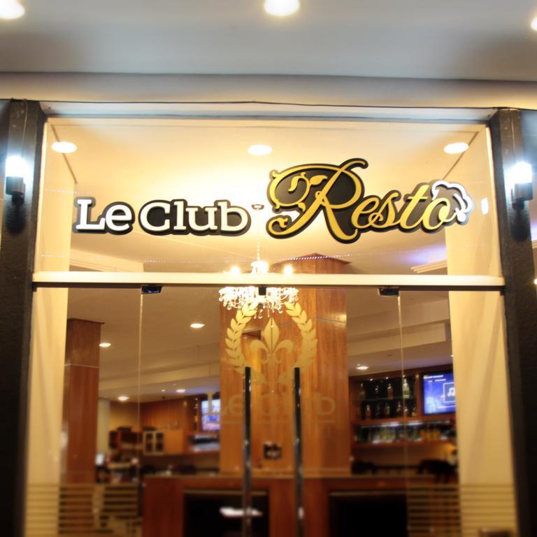 Le Club Resort Hotel Encarnacion Bagian luar foto